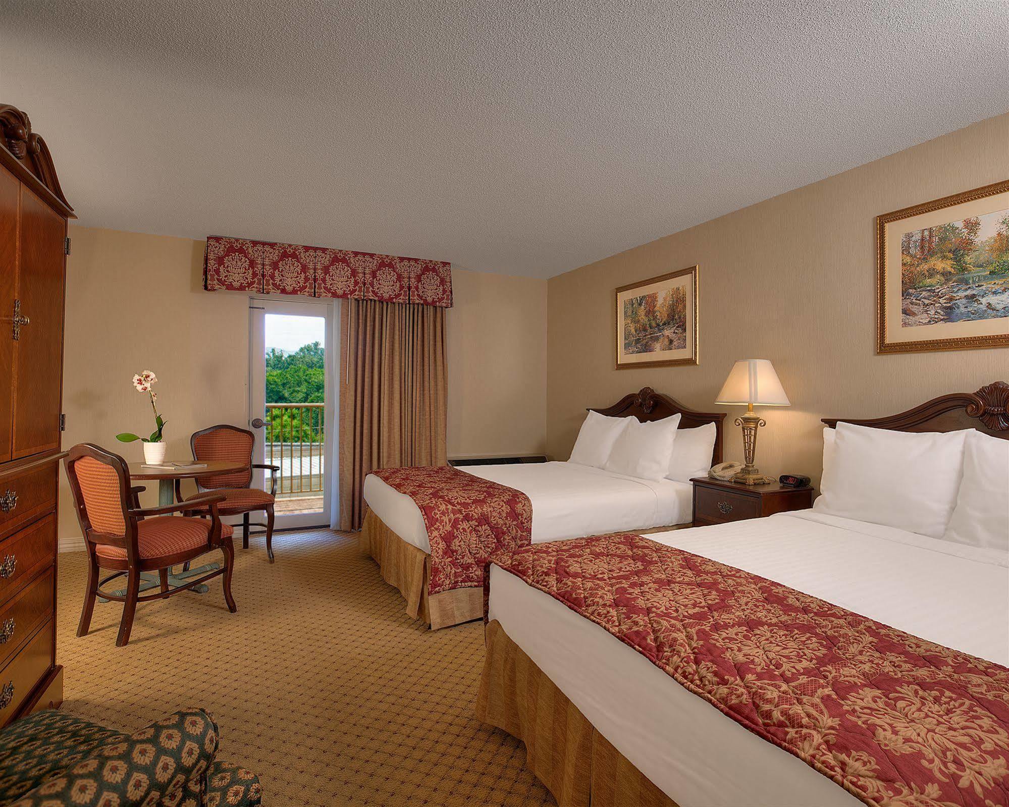 Music Road Resort Inn Pigeon Forge Exteriör bild